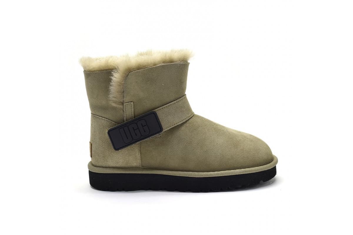 UGG Mini Bailey Graphic Logo Хаки — фото 1
