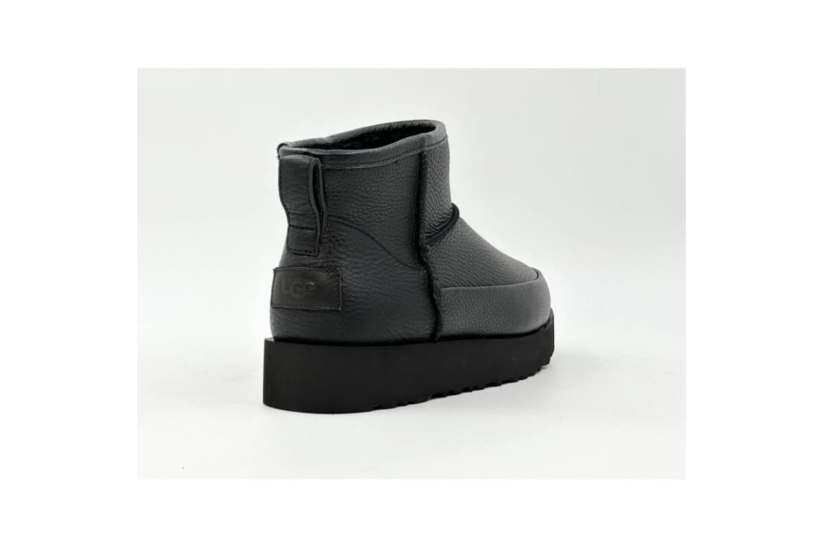 UGG Classic Sugar Ultra Mini Чёрный — фото 4