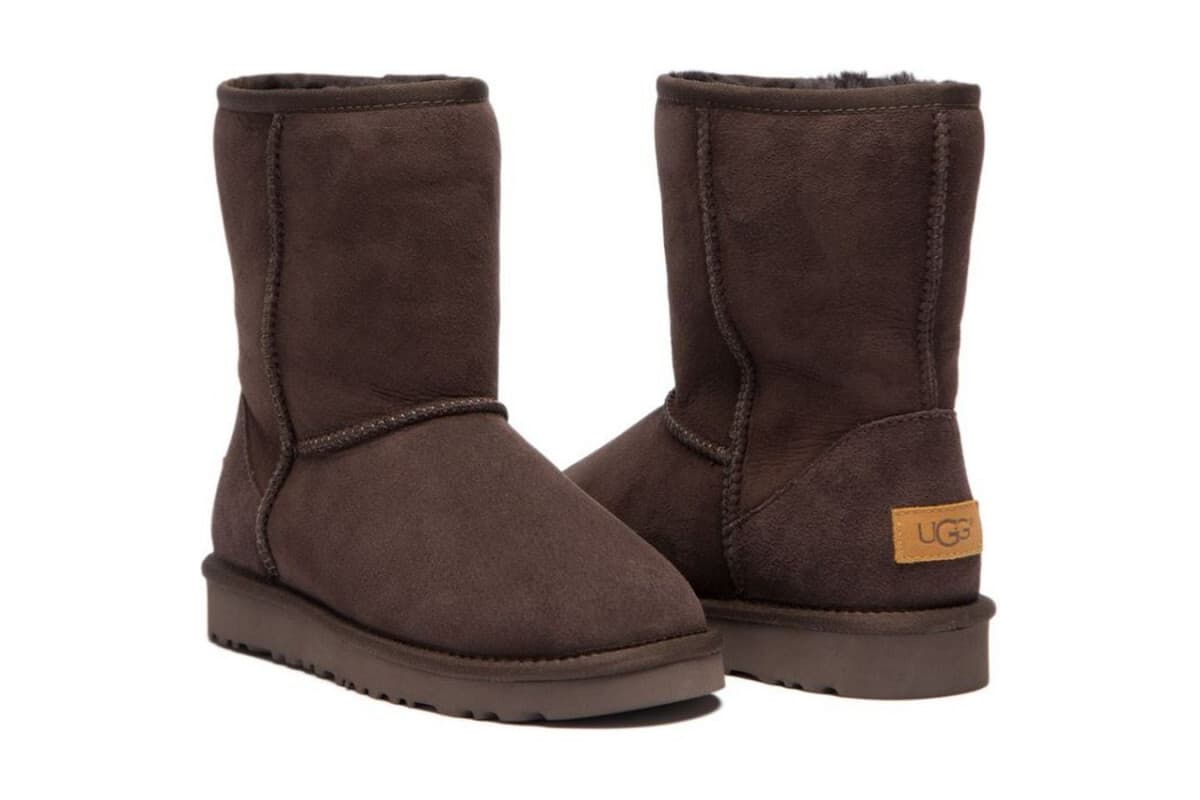 UGG Classic Short II