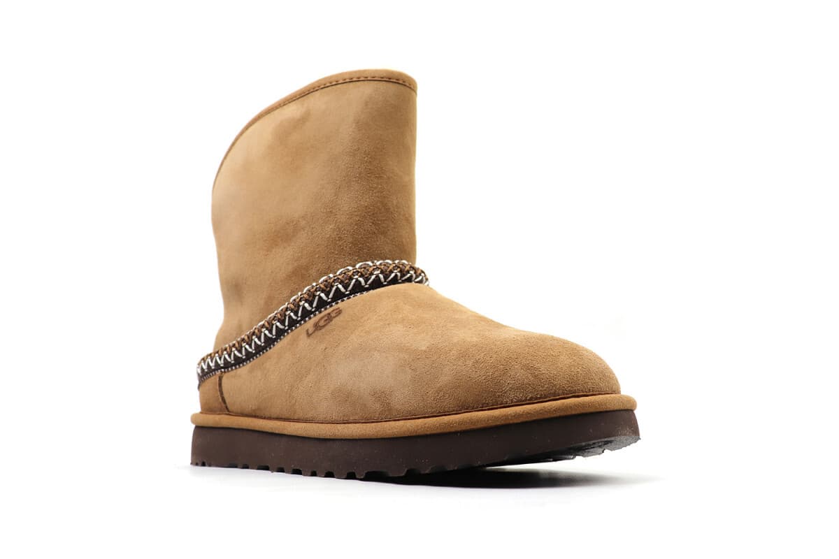 UGG Classic Short Cresent Коричневый — фото 4