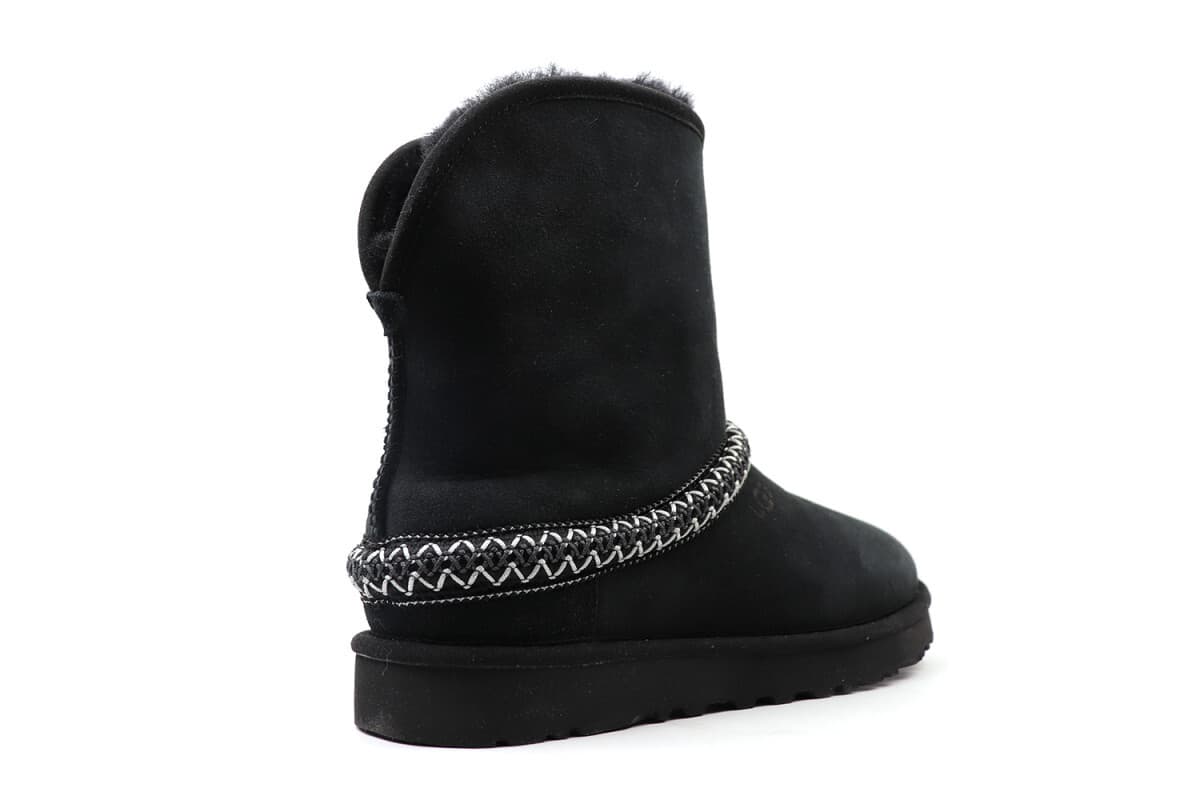 UGG Classic Short Cresent Чёрный — фото 6