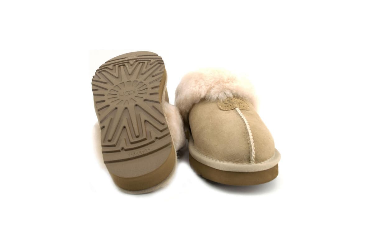 UGG Slippers Scufette Бежевый — фото 3