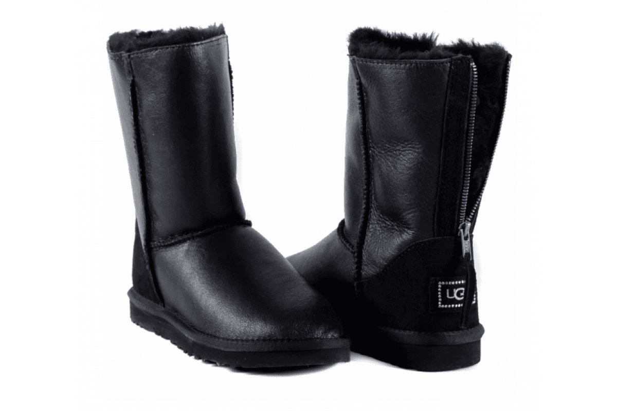 UGG Classic Short Zip