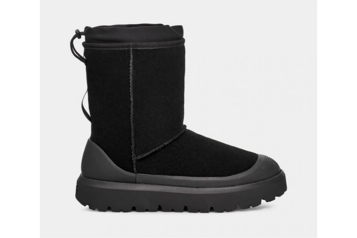 UGG Classic Short Weather Hybrid
